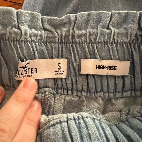 Hollister size small jogger pants - Picture 2 of 2